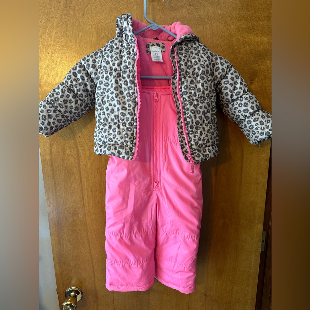 Snow suit